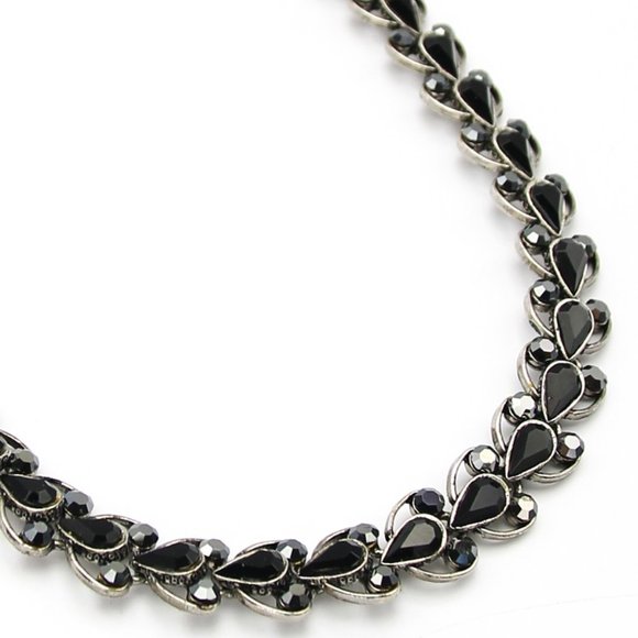 Hematite w/Black Crystal Collar Necklace Set - Picture 3 of 3